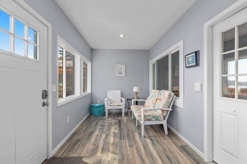 Lodge laundry room