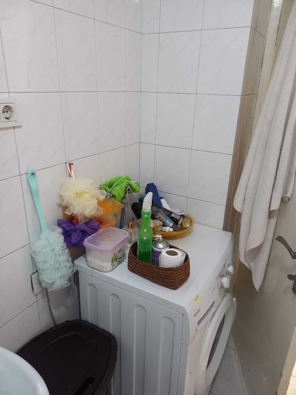 Comfortable Bathroom ... 