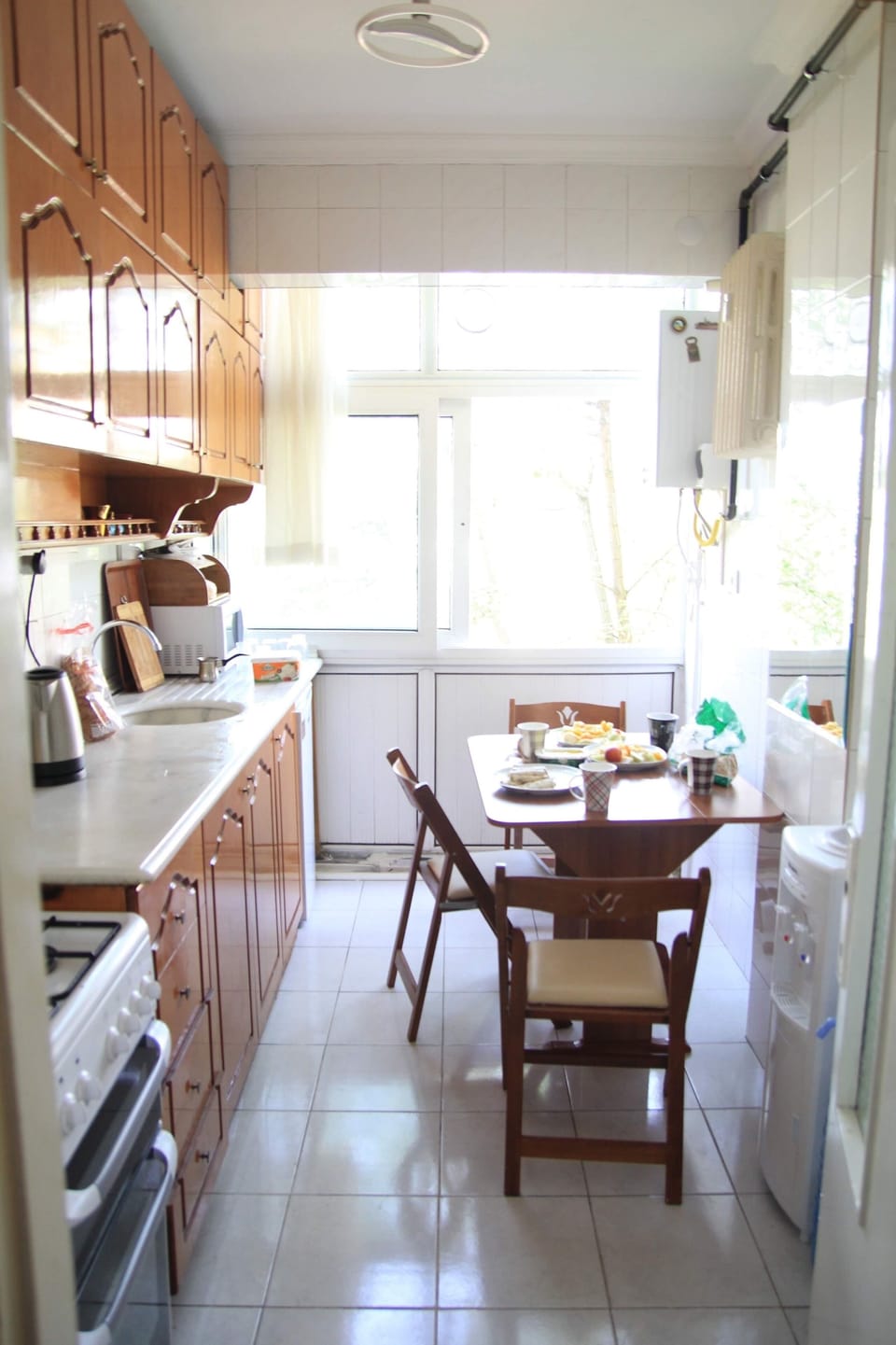 Fresh Kitchen ...