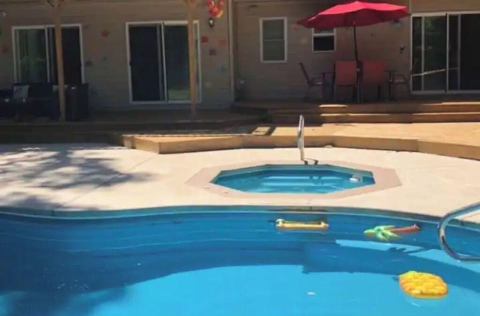 inground heated swimming pool