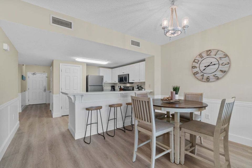 Dining room area