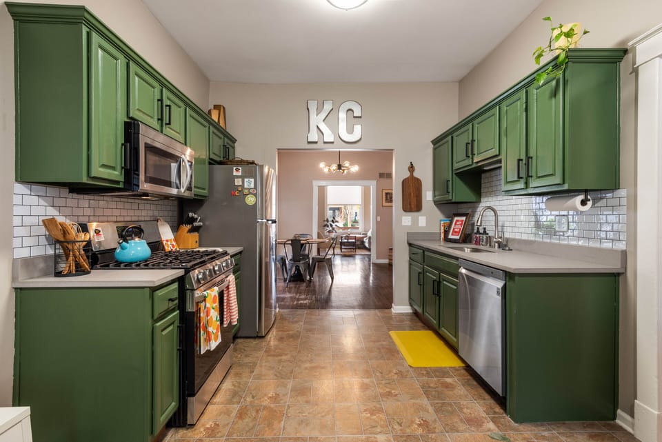 Fully equipped kitchen with bold KC-inspired style—perfect for cooking before heading out to explore Kansas City.