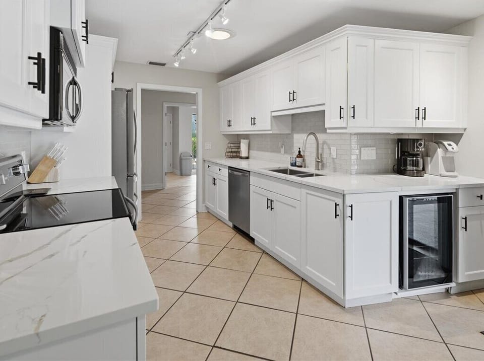 Kitchen & Wine Fridge