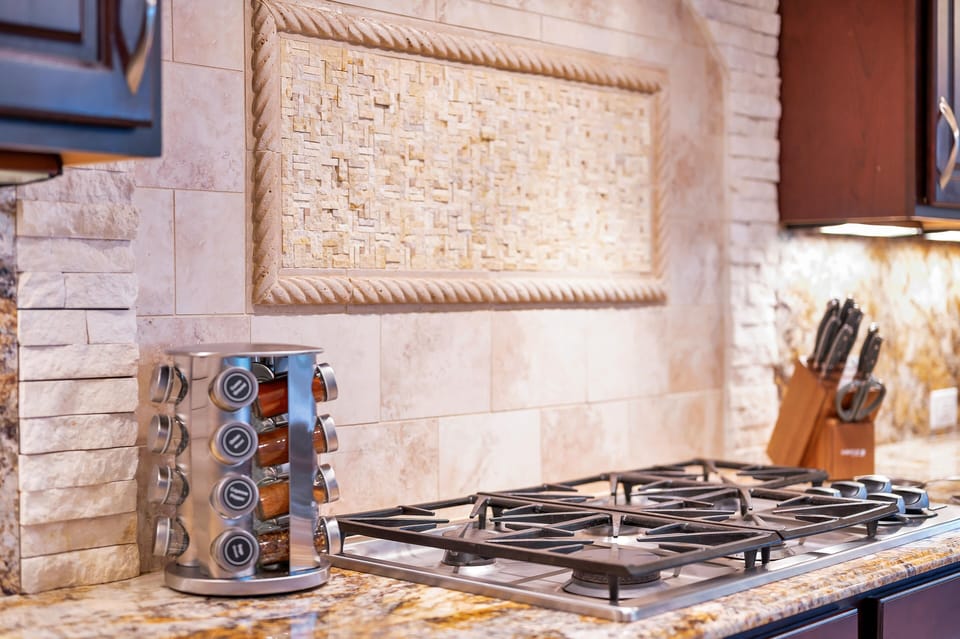 Fully equipped kitchen for any meal you can think of.