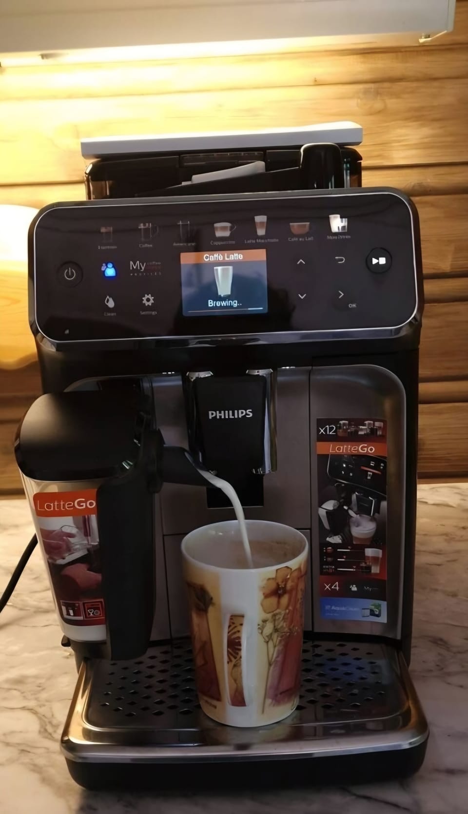 philips coffee machine that makes 12 different drinks!
