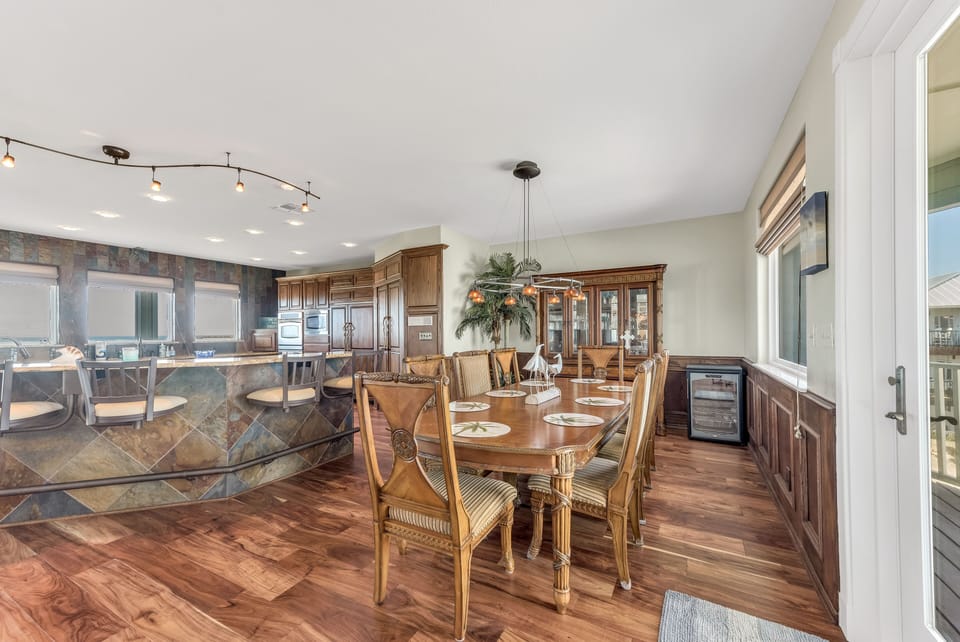 Dining Table - Seating For 8 - Second Floor