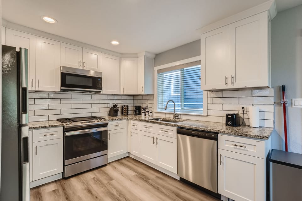 Brand new kitchen!