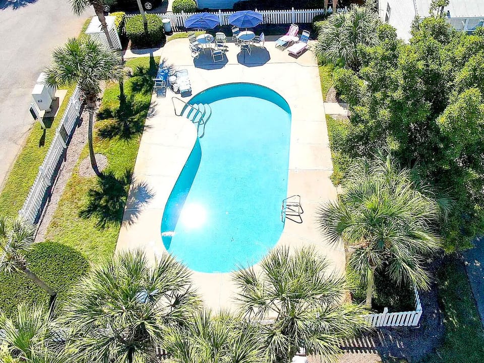 Enjoy a large pool available just for guests of SummerLake