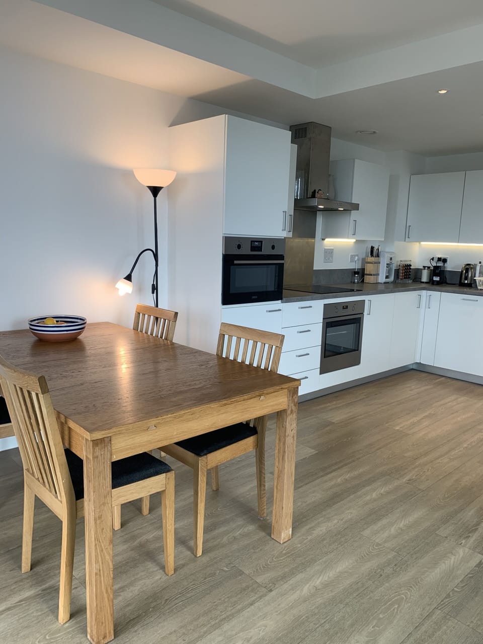 Kitchen table can be extended for up to 8 persons. 