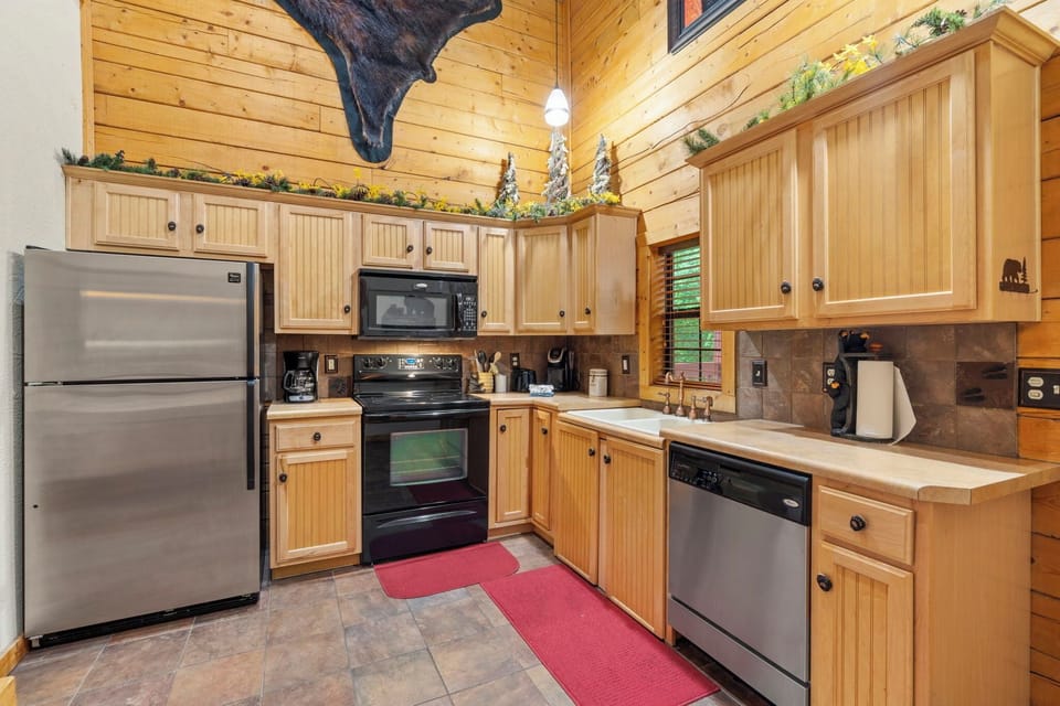 Full Kitchen