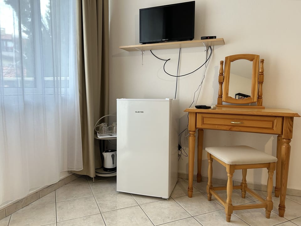 TV, refrigerator, Tv,cosmetic table