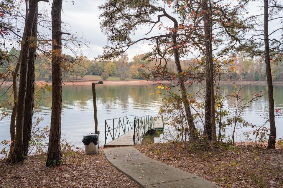 Beautiful Lake Hartwell, is less than a 5 minute walk from our condo.