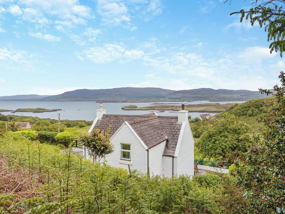 Setting | Sgath na Craig, Upper Colbost, near Glendale