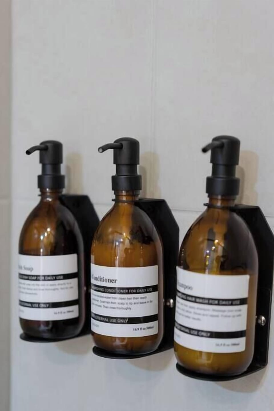 Bathroom amenities