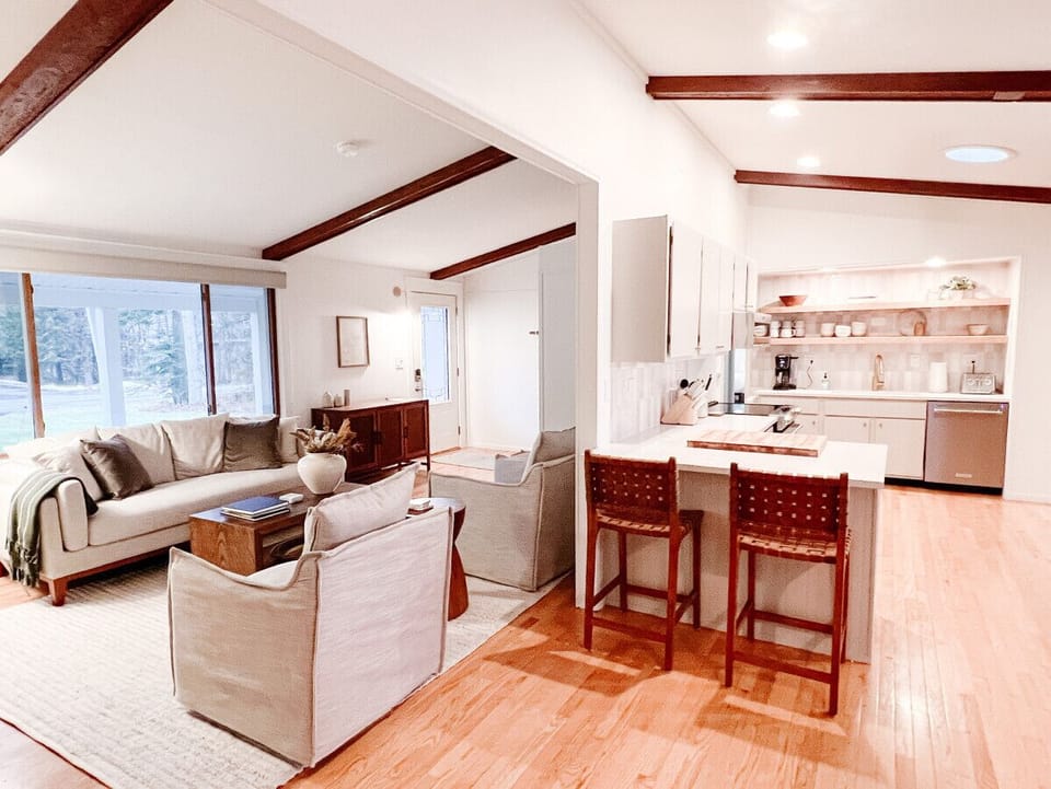 Kitchen/Front Living Room