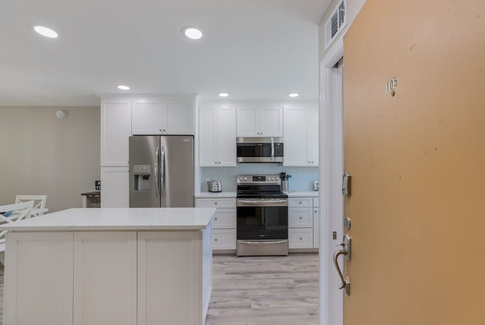 Inviting entryway to your unforgettable vacation