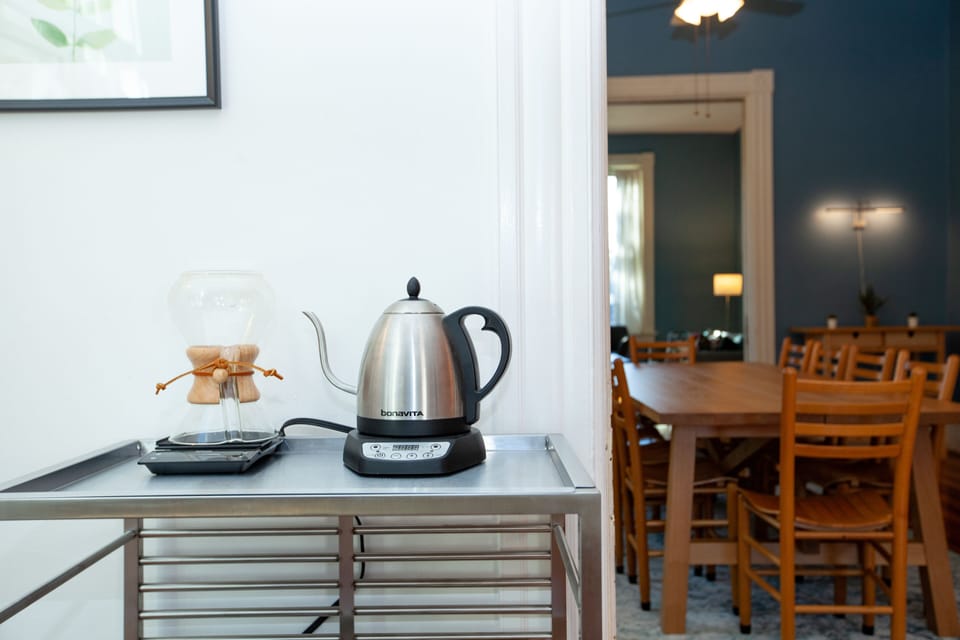 Kettle in first dining room