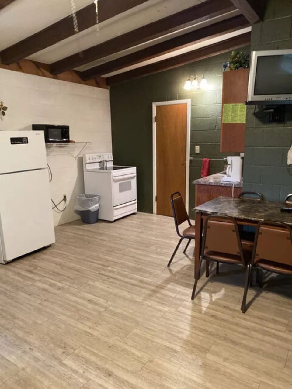 29f79db0-5cd0-4cab-aa21-4183c3e7f0bb