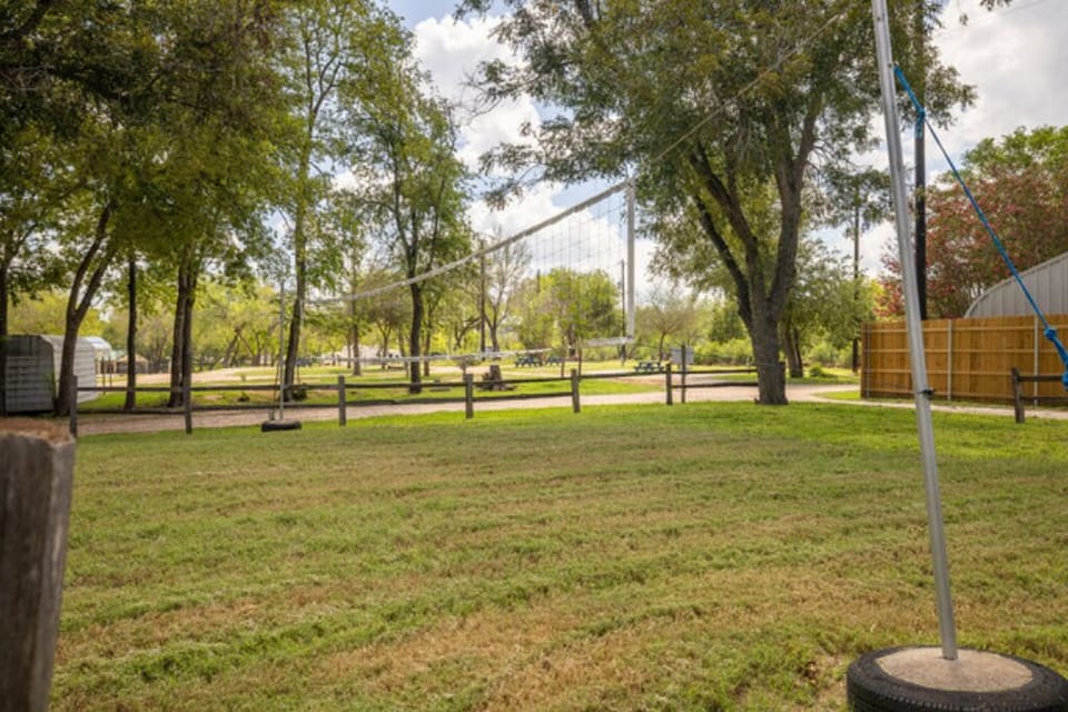 7b68466d-047f-49c6-8795-f5be08de4d85