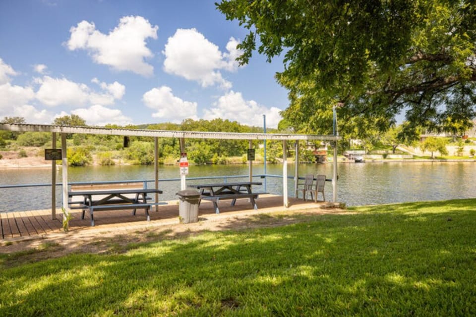 41f373d1-d22b-4a7f-9076-08987e05db65