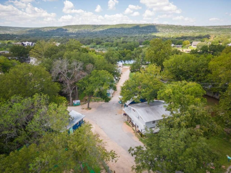 a89019d1-ef7a-43bf-b188-07d1630be182