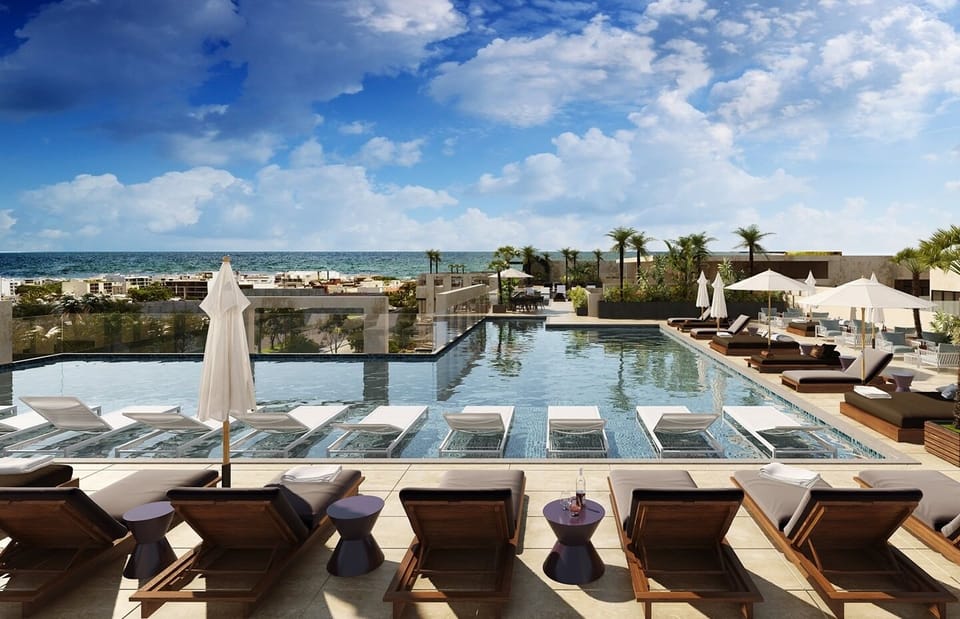 4 rooftop pools connected