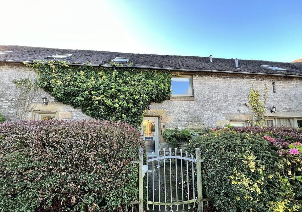 Lomas Cottage