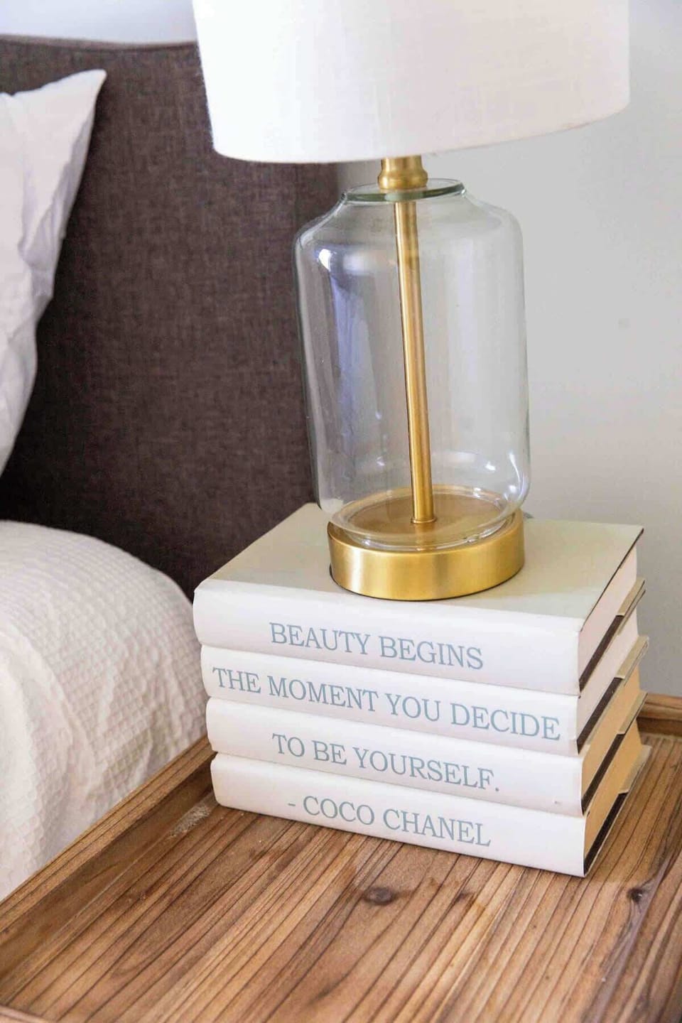 Beauty begins the moment you decide to be yourself. 