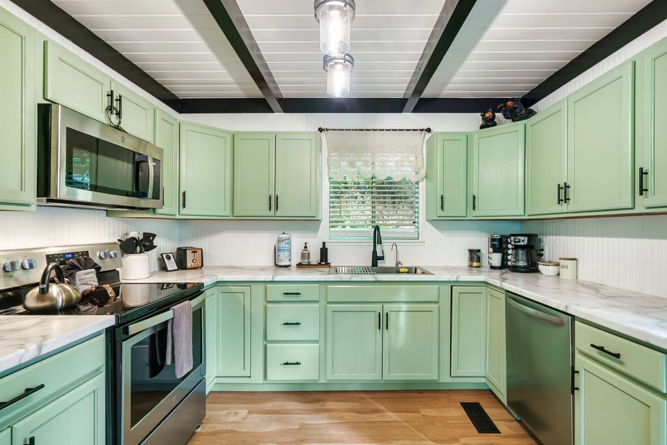 Plenty of space and countertops + coffee and tea, of course!