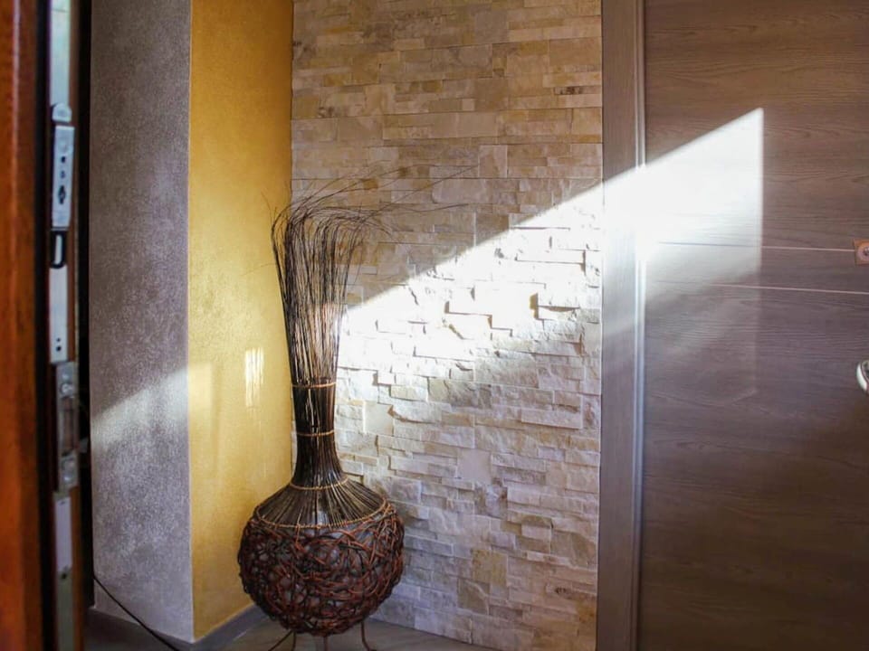 Property, Wood, House, Building, Interior Design, Flooring, Floor, Wood Stain, Hardwood, Tints And Shades