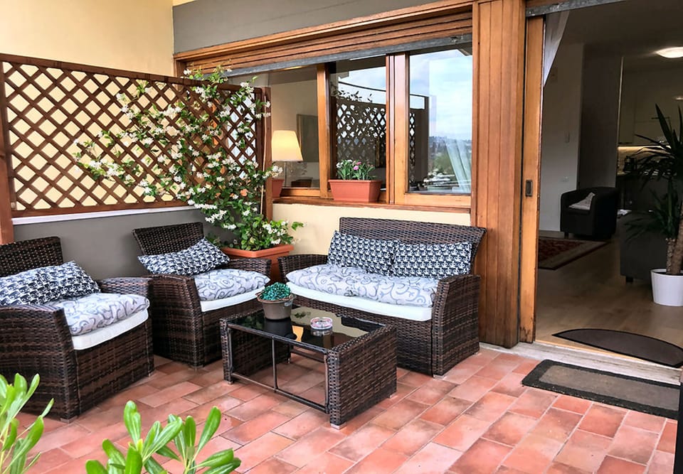 Large Panoramic Terrace