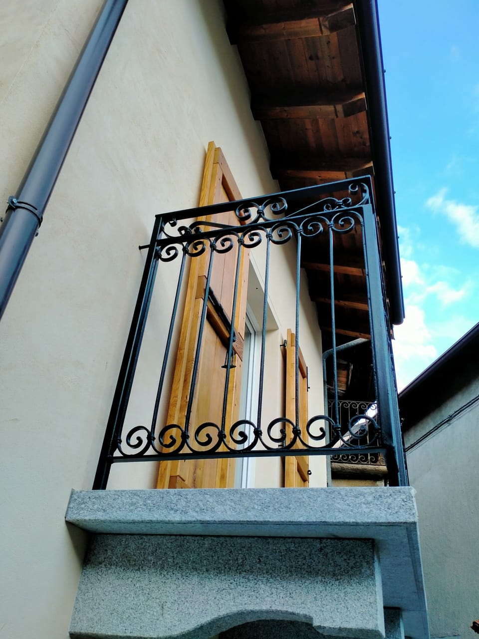 Renovated farmhouse 2min from lake and mountain House in Province of Lecco
