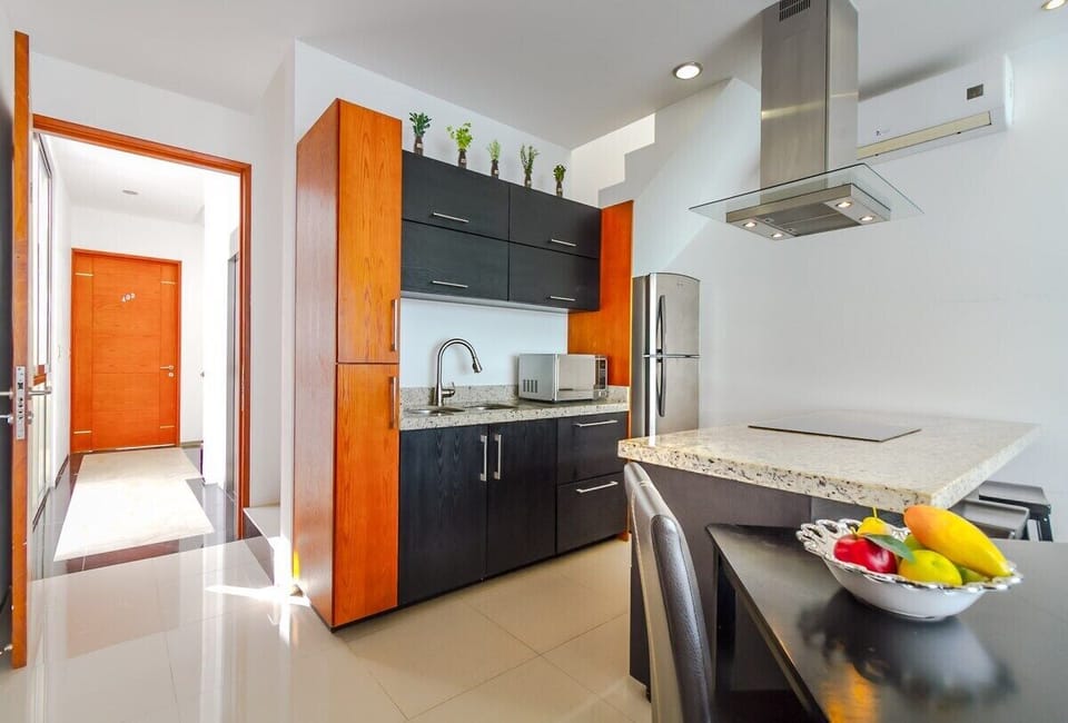 Fully furnished kitchen