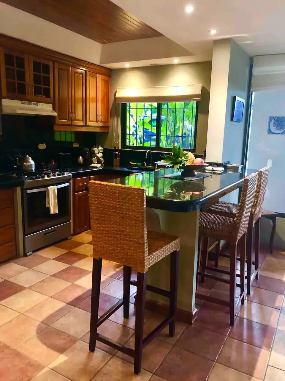 Breakfast Bar 