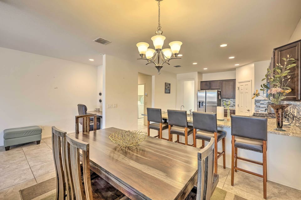 Dining Room | Open Floor Plan | Laptop-Friendly Workspace