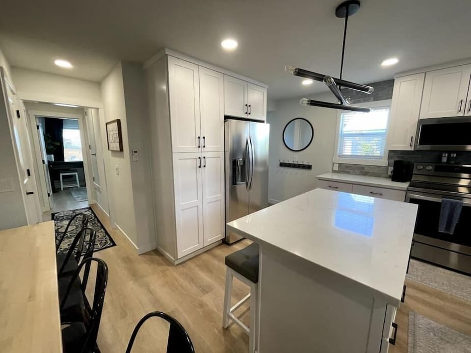 Kitchen. 