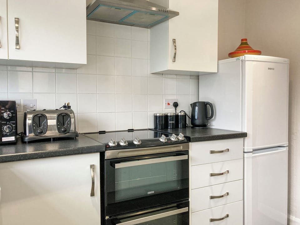 Kitchen | Dolphin Cottage, Braunton
