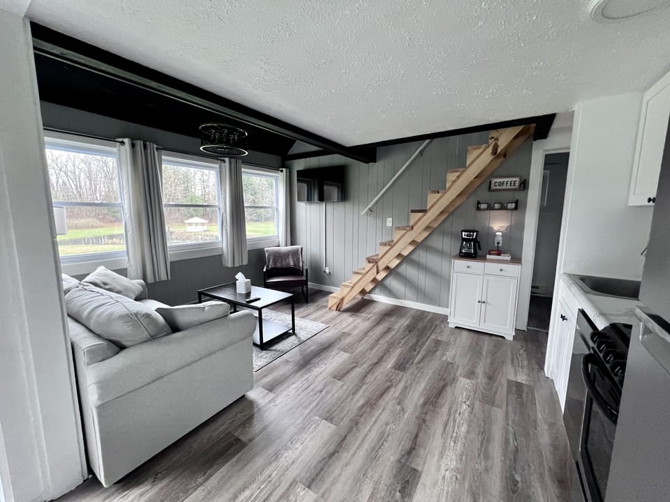 Chalet 5- Living Room