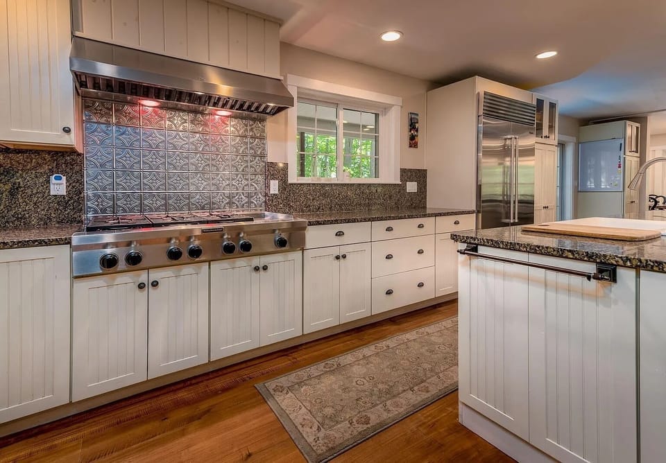 Propane stovetop with built in griddle