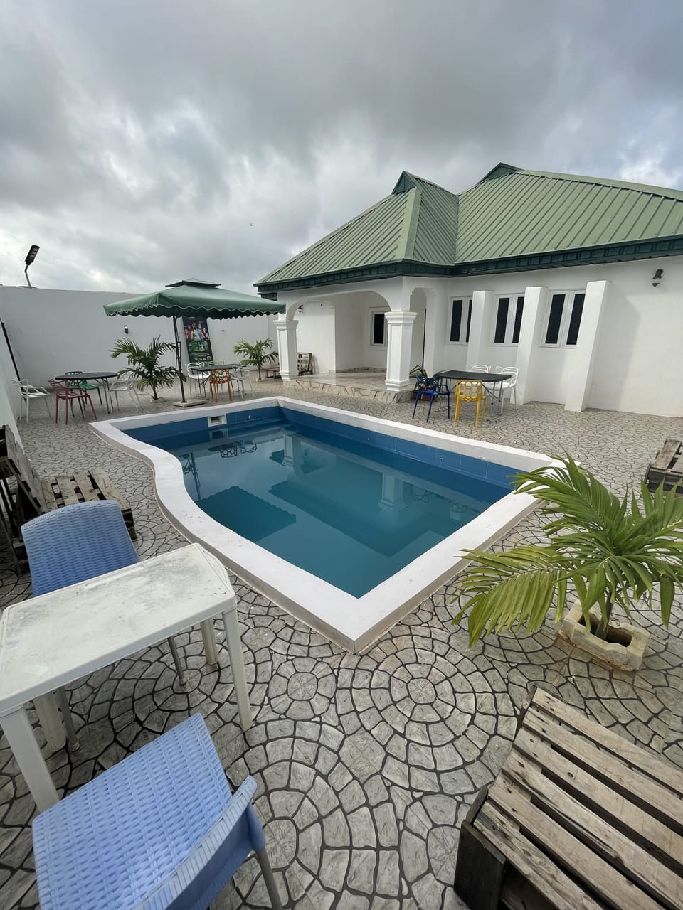 Pool