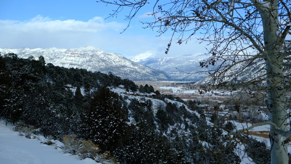 14,000 ft Mountain Peaks Views, towards Purgatory Mountain Ski Resort