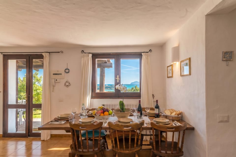 Living and dining room