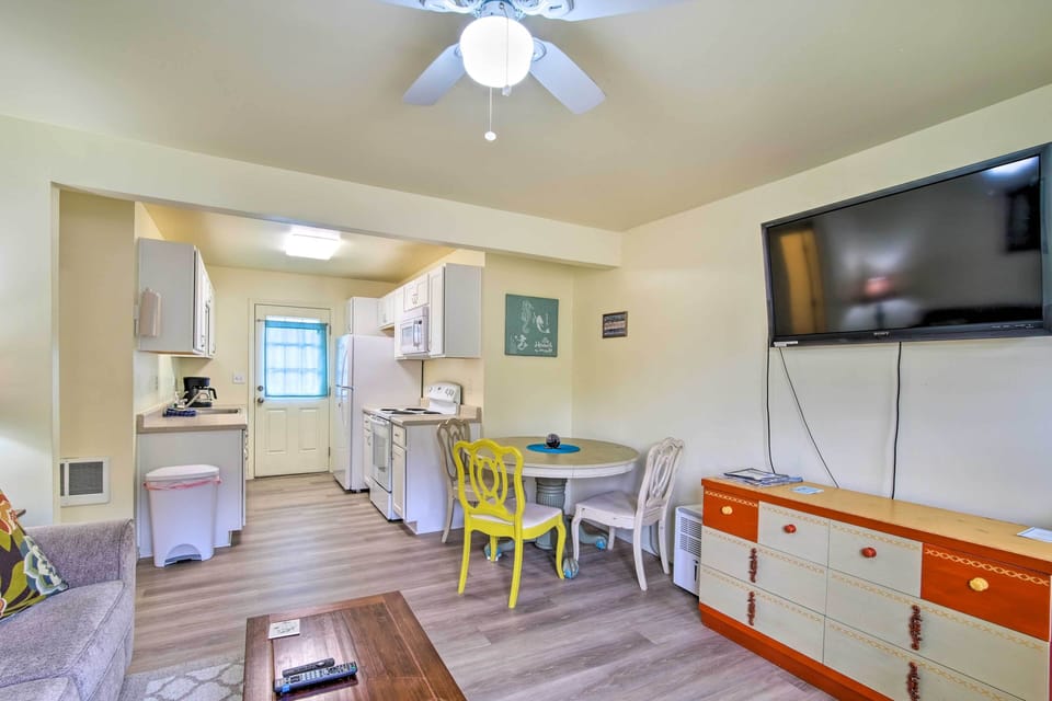 Living Room | Free WiFi | Electric Heating | No A/C