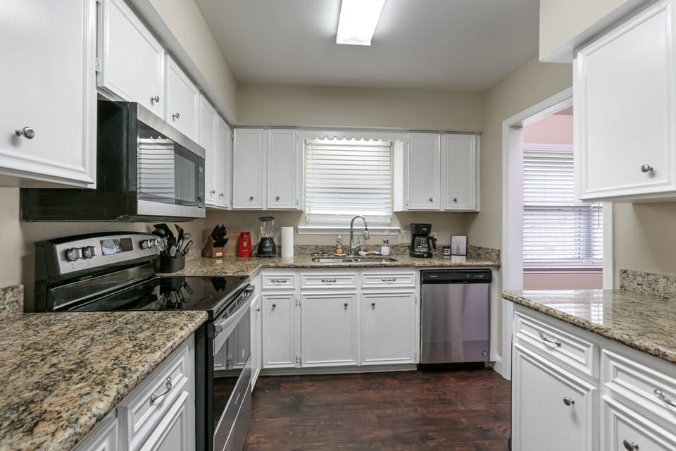 Fully stocked Kitchen