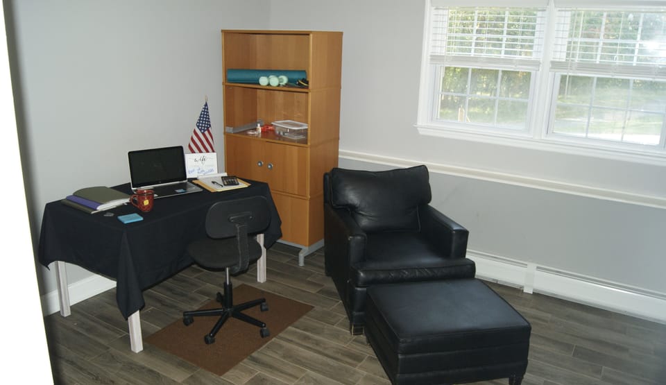4th bedroom with 2 large windows and great lighting including work desk + futon