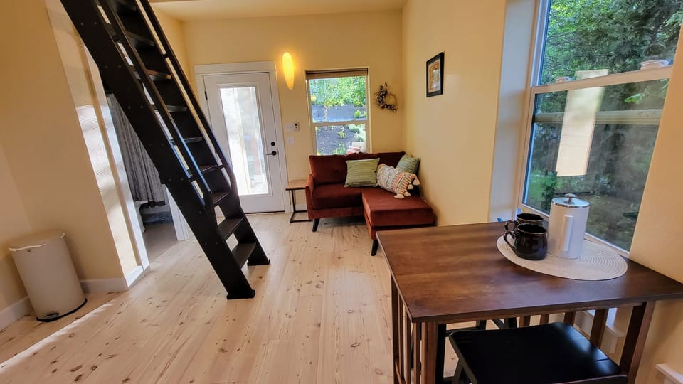 Please note the ladder to the sleeping room in the loft. 