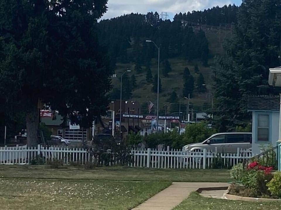 0d111369 fa94 4edf b2ea f138eb7b9a8b