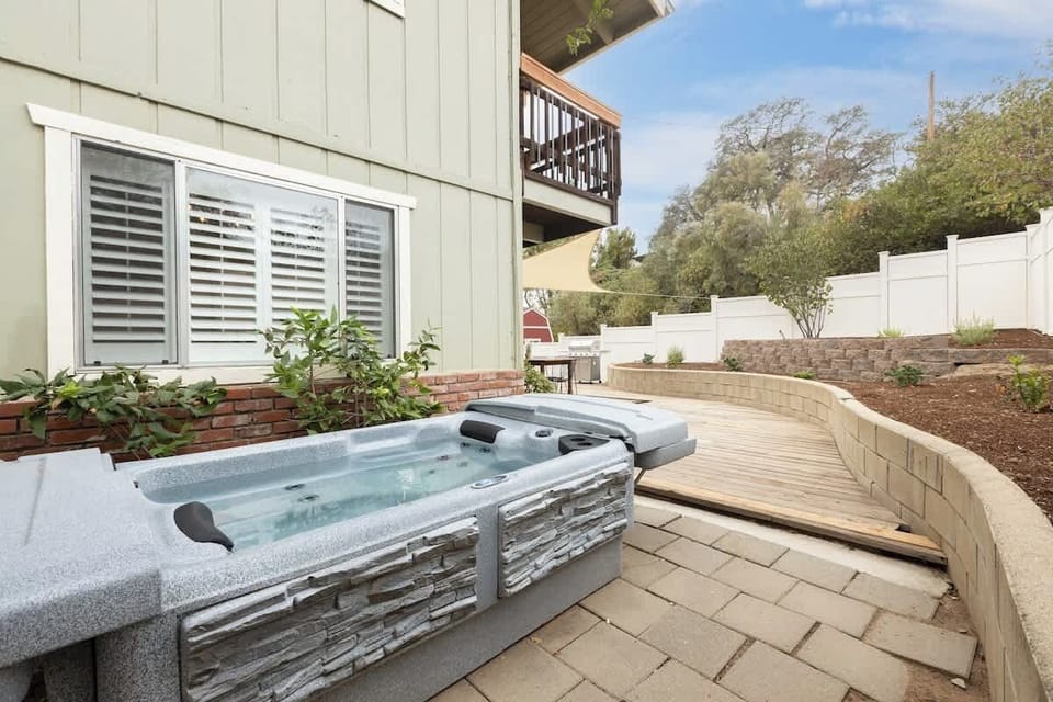 Spa for TWO! The absolute best after a day of hiking at the national park. 