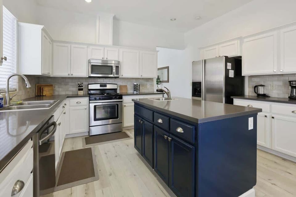 Prepare a meal in this beautifully renovated kitchen!