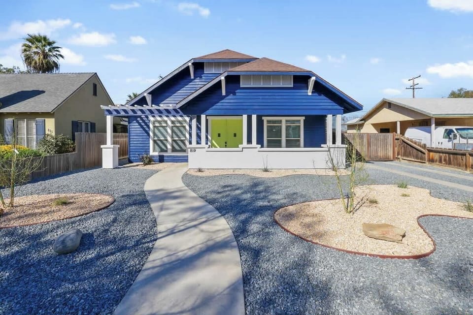 Welcome to Uptown Villa!